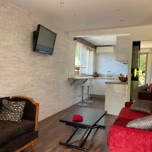 Studio dans résidence privée à 10 mn de cannes Appartement